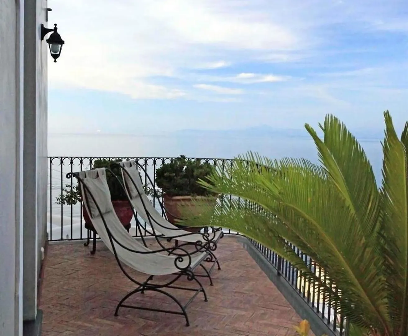 Splendid And Bright Villa Anatoli